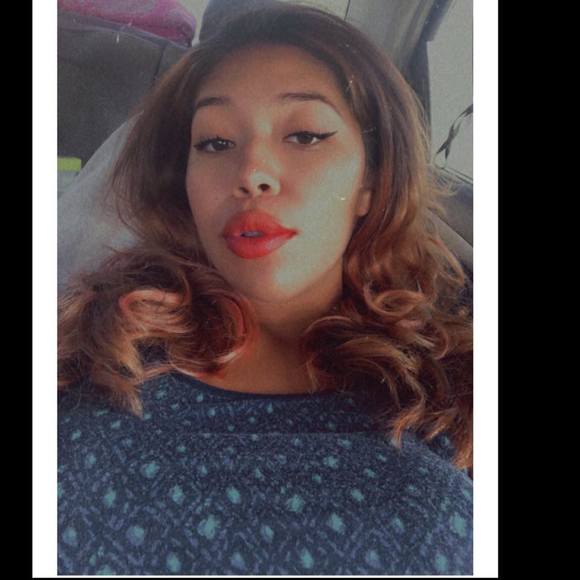 Meet your Posher, Ruby - Picture 1 of 1